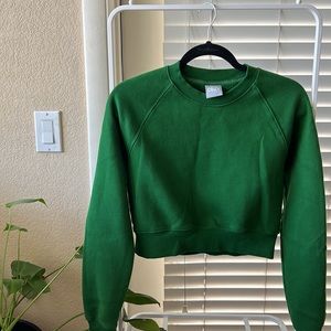 Aritzia TNA Cozy Fleece cropped sweater